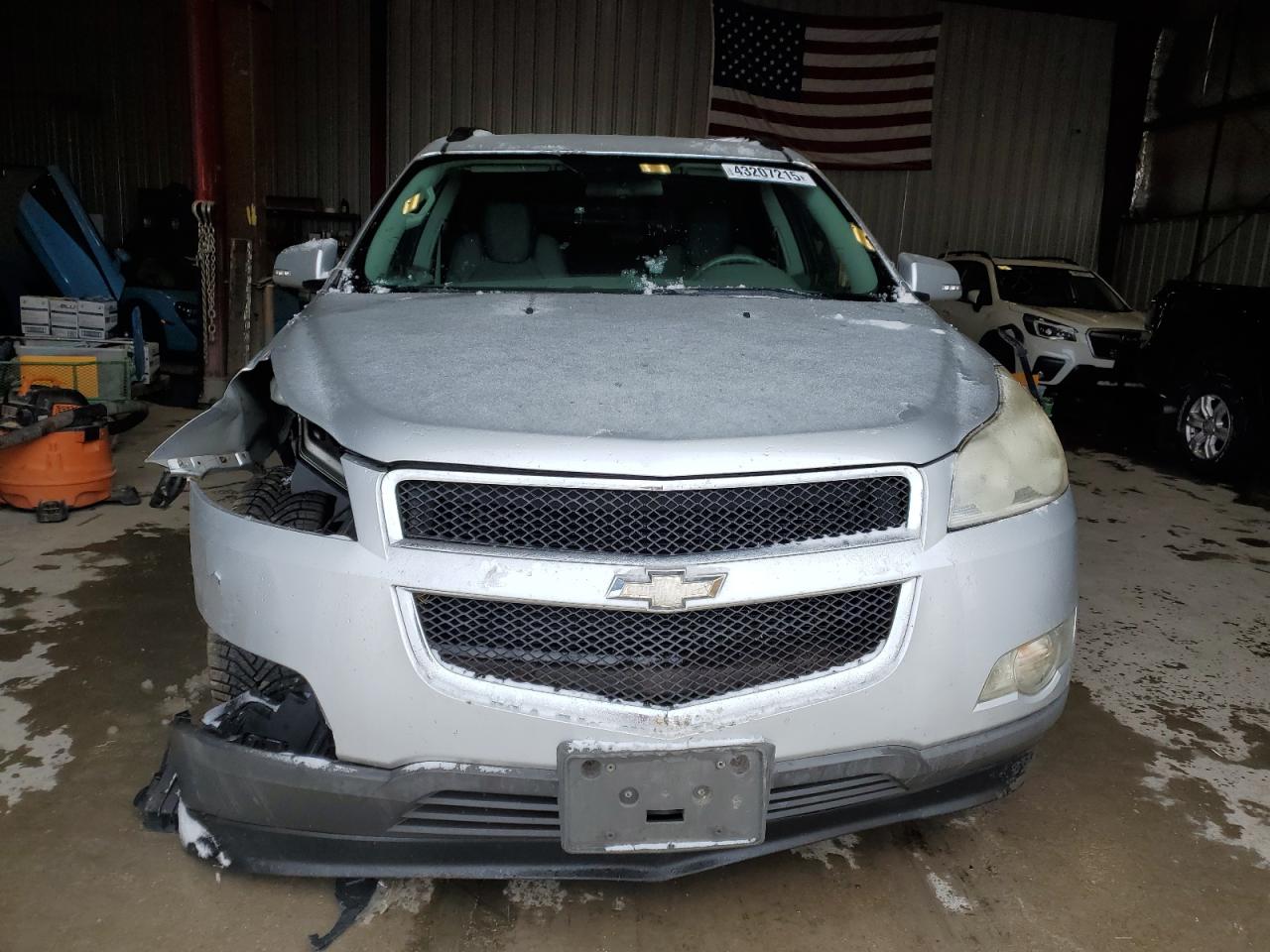 2011 Chevrolet Traverse - Image 5