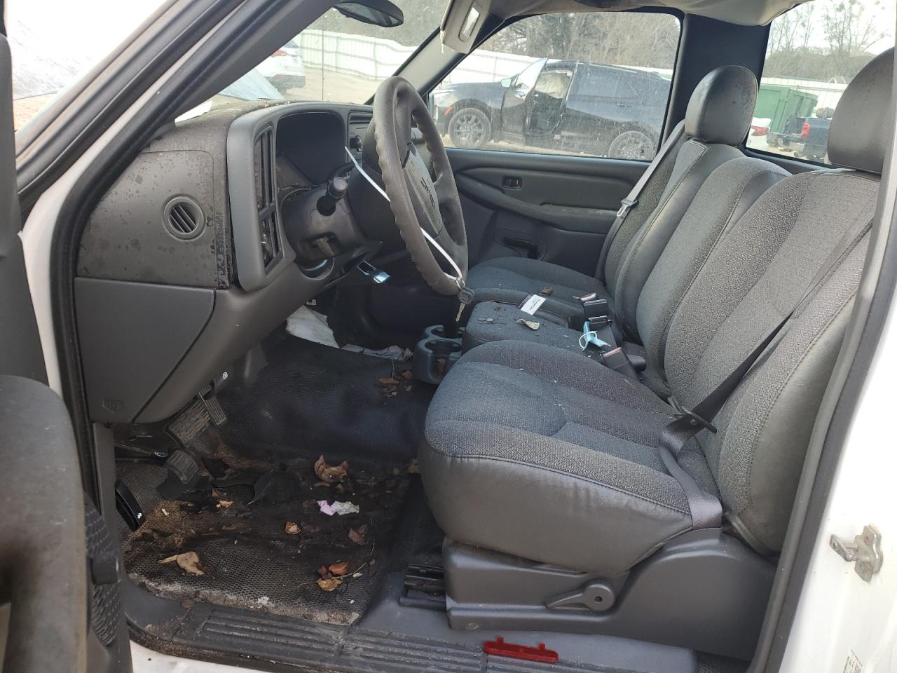 2006 GMC Sierra - Image 7