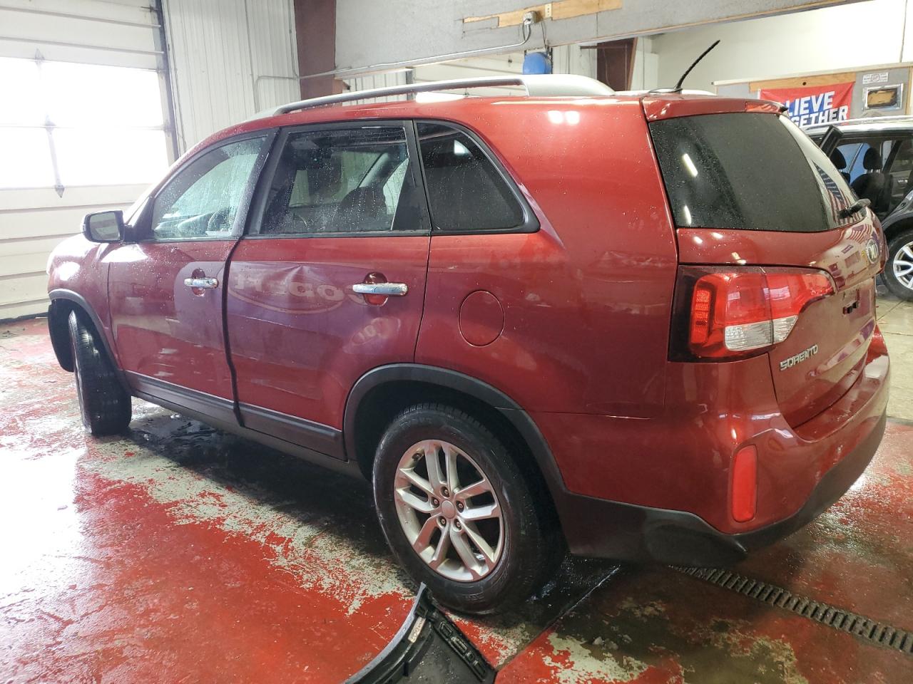 2015 Kia Sorento - Image 2