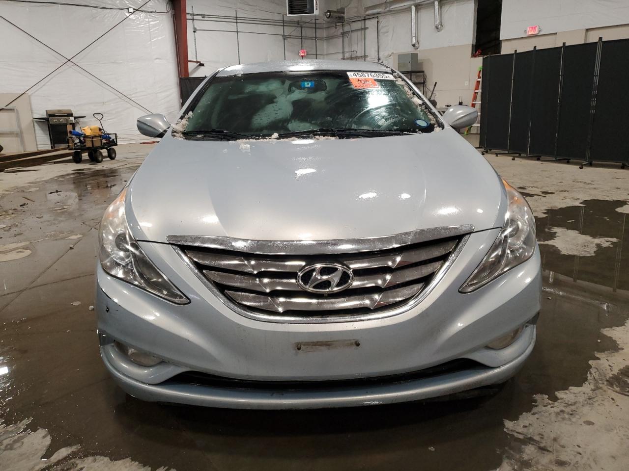 2012 Hyundai Sonata - Image 5
