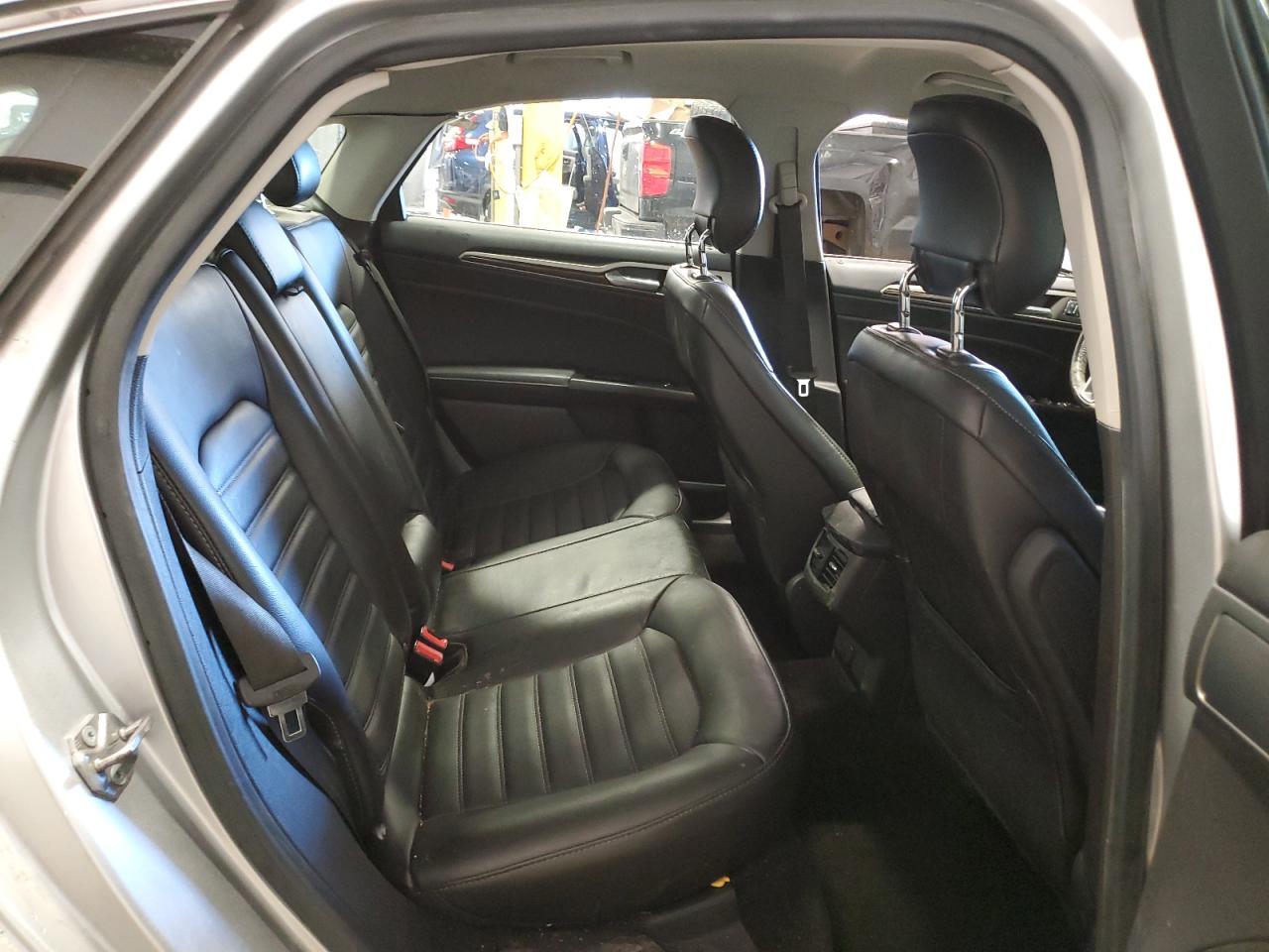 2014 Ford Fusion - Image 10