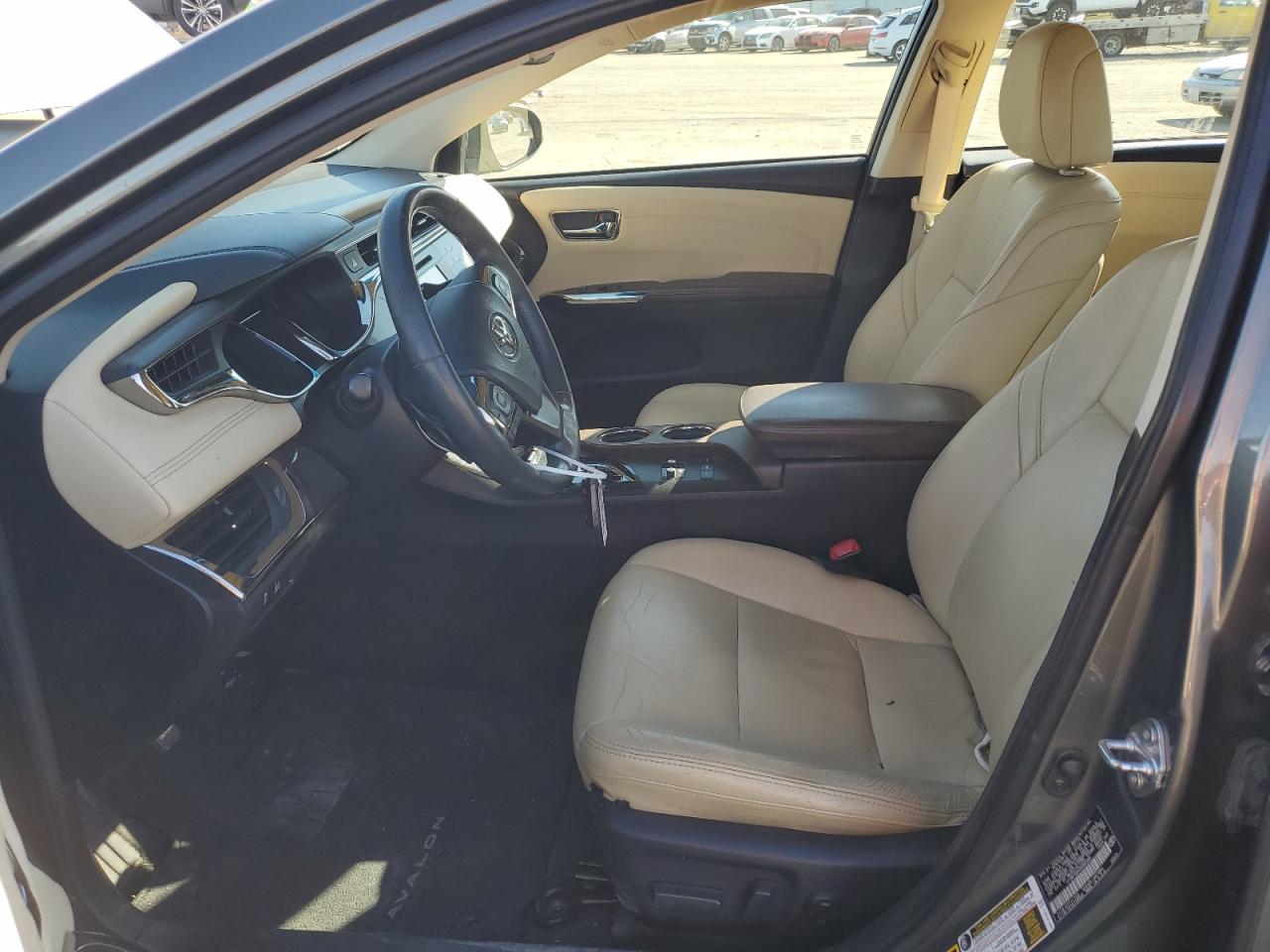 2013 Toyota Avalon - Image 7