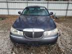 2001 Lincoln Town Car Signature იყიდება Austell-ში, GA - Front End