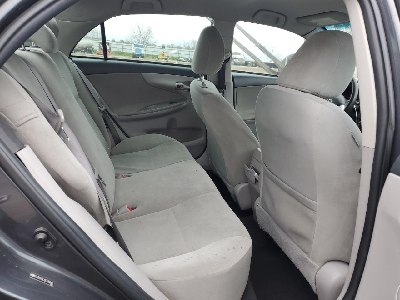 2011 Toyota Corolla Base VIN: 2T1BU4EEXBC585946 Lot: 58732075