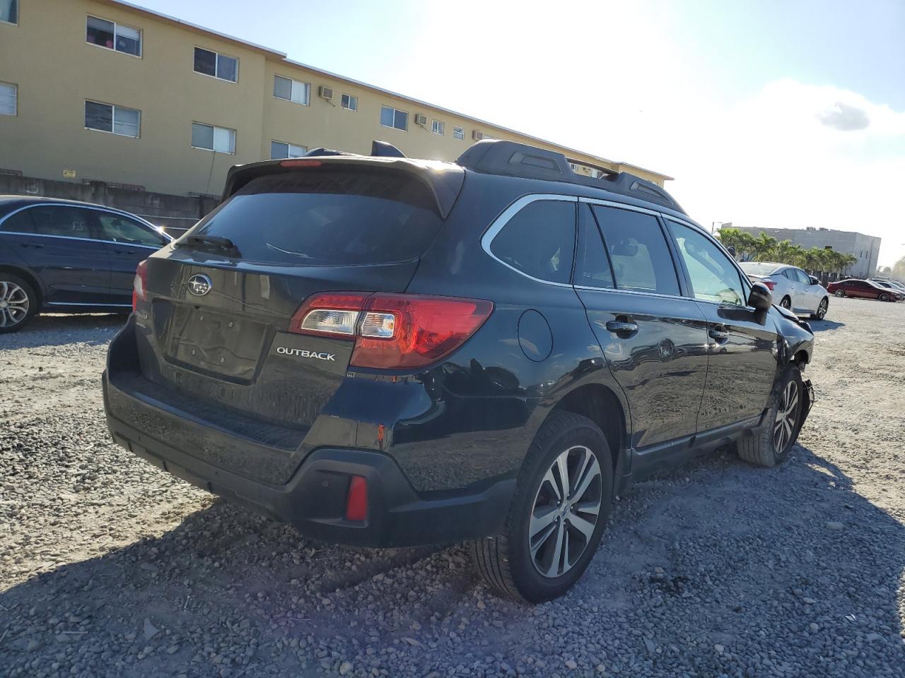 2019 Subaru Outback - Image 3