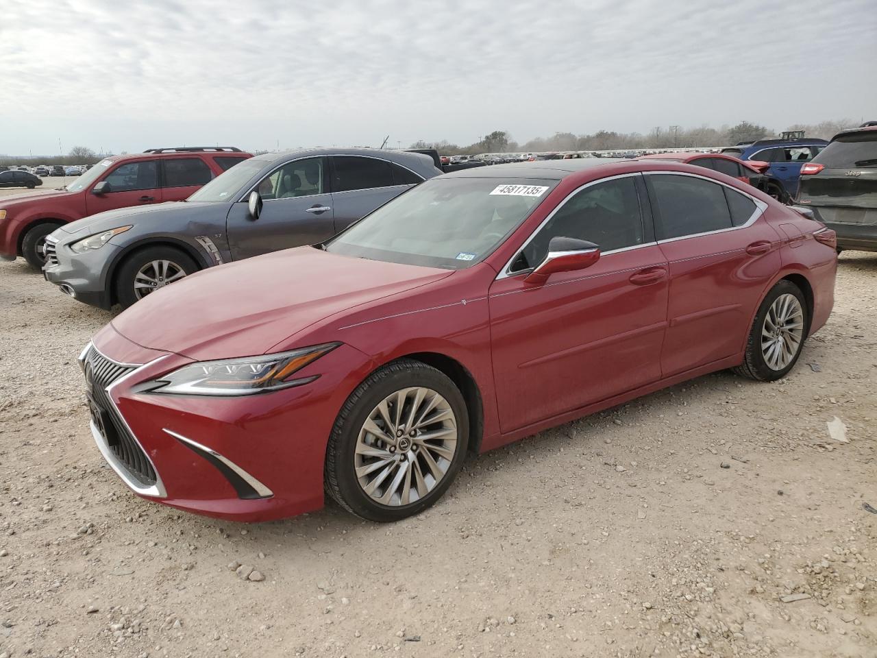 2020 Lexus ES - Image 1