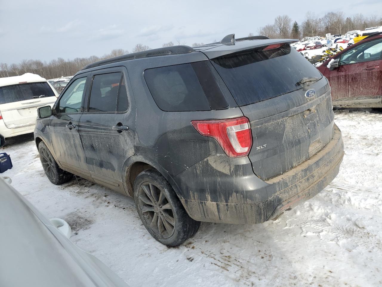 2017 Ford Explorer - Image 2