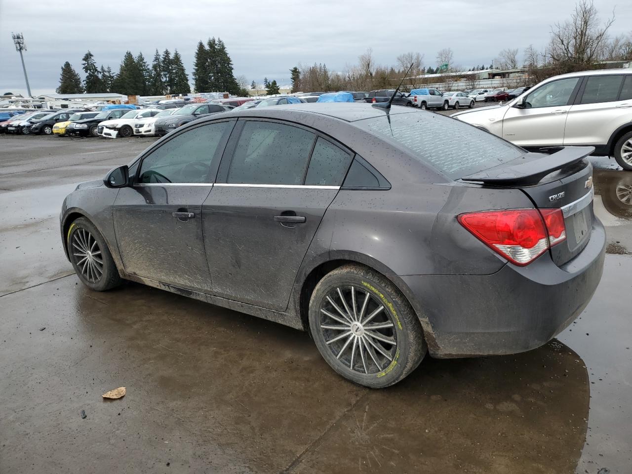 2014 Chevrolet Cruze - Image 2