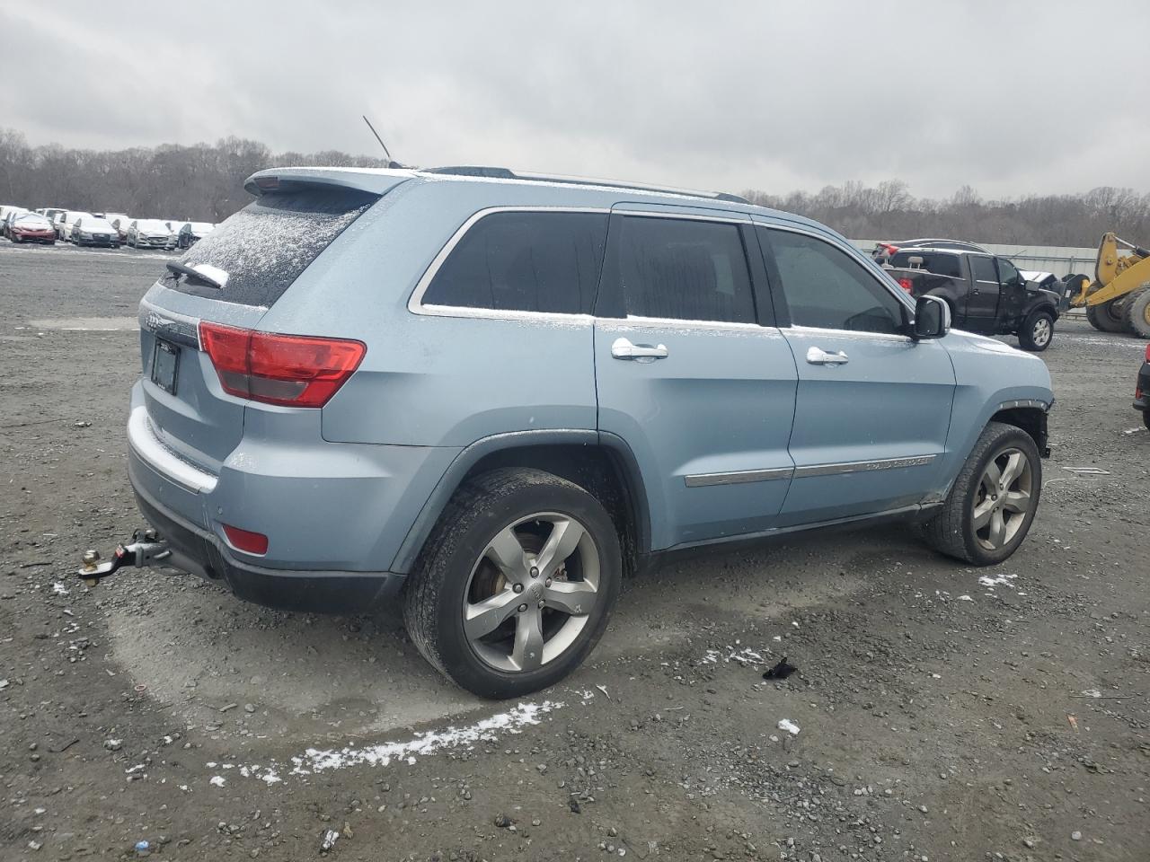 2013 Jeep Grand Cherokee - Image 3