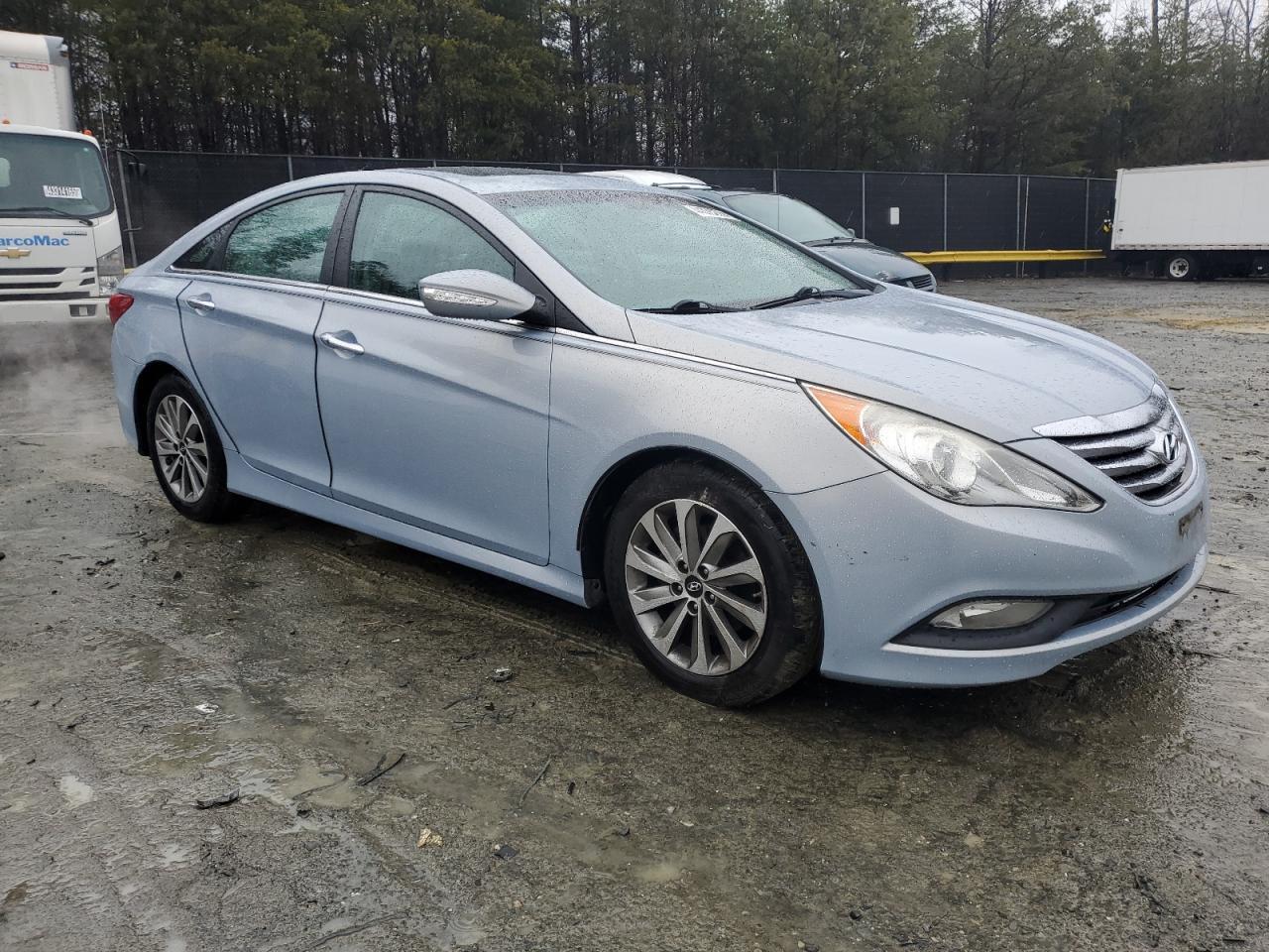 2014 Hyundai Sonata - Image 4