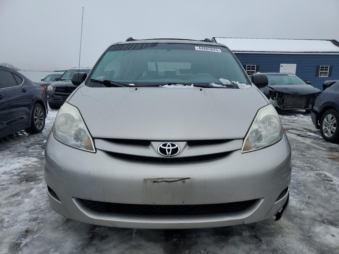 2007 Toyota Sienna - Image 5