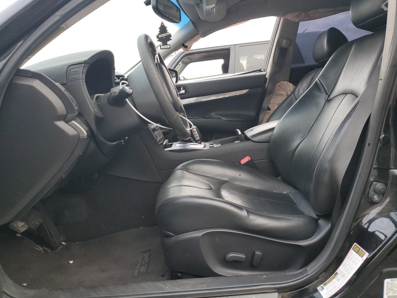2015 Infiniti Q40 - Image 7