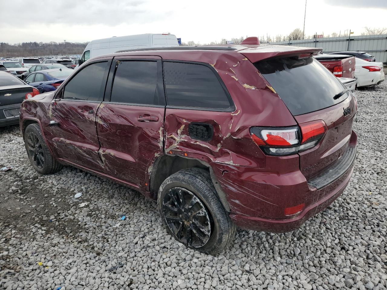 2018 Jeep Grand Cherokee - Image 2