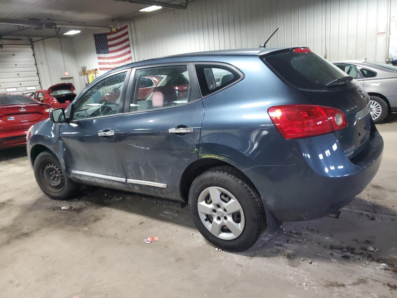 2015 Nissan Rogue - Image 2