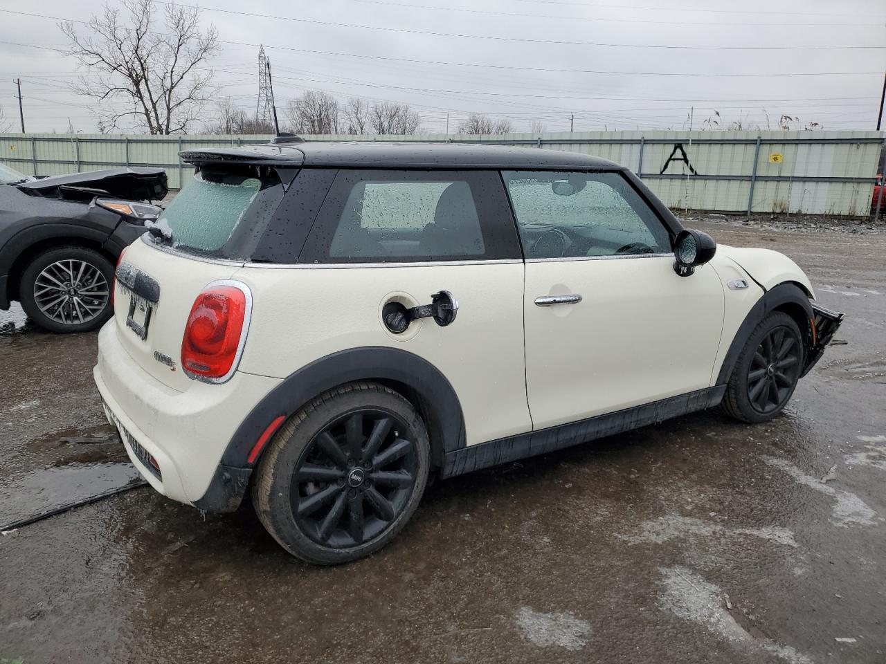 2015 MINI Cooper - Image 3