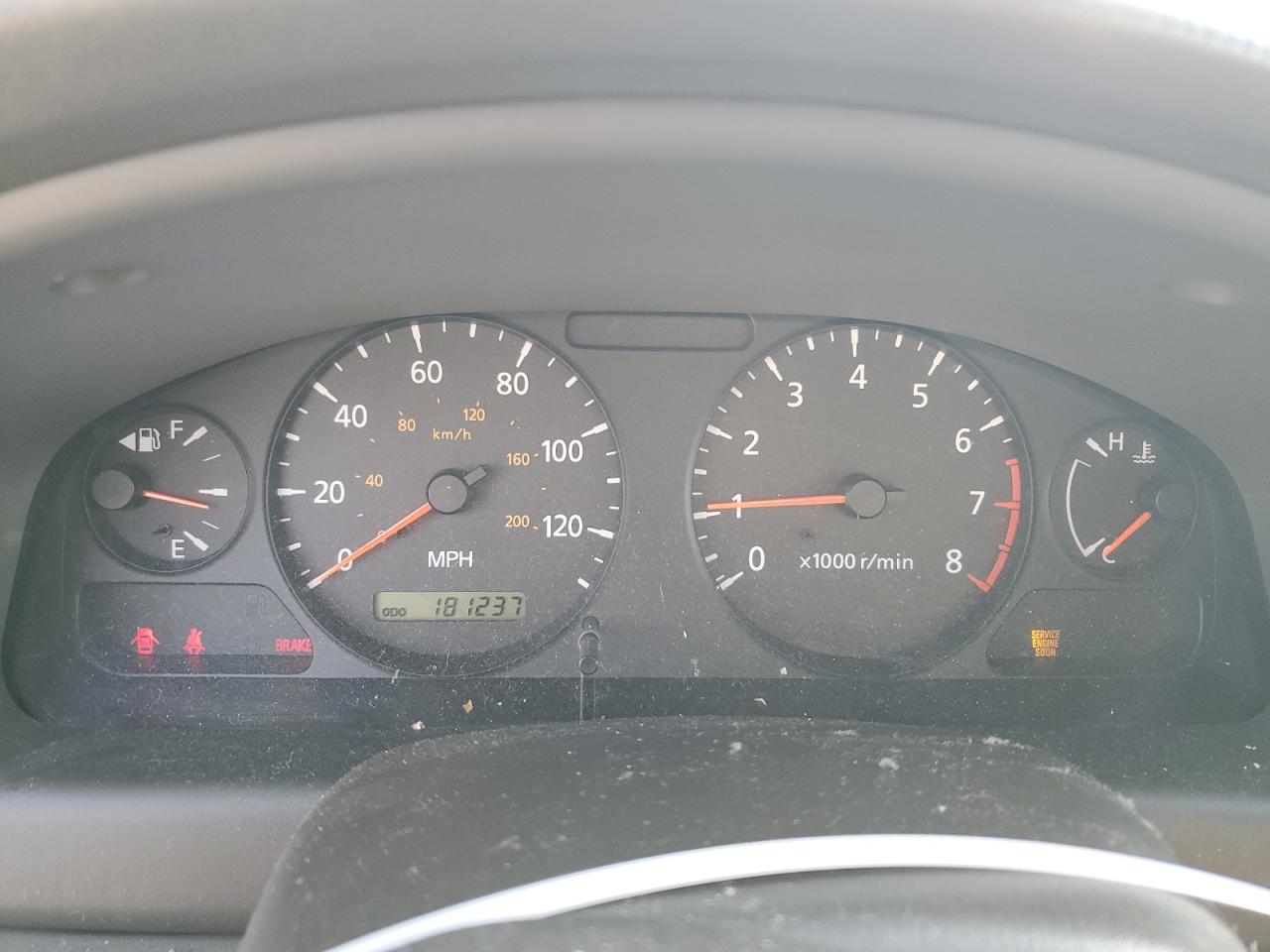 2004 Nissan Sentra - Image 9