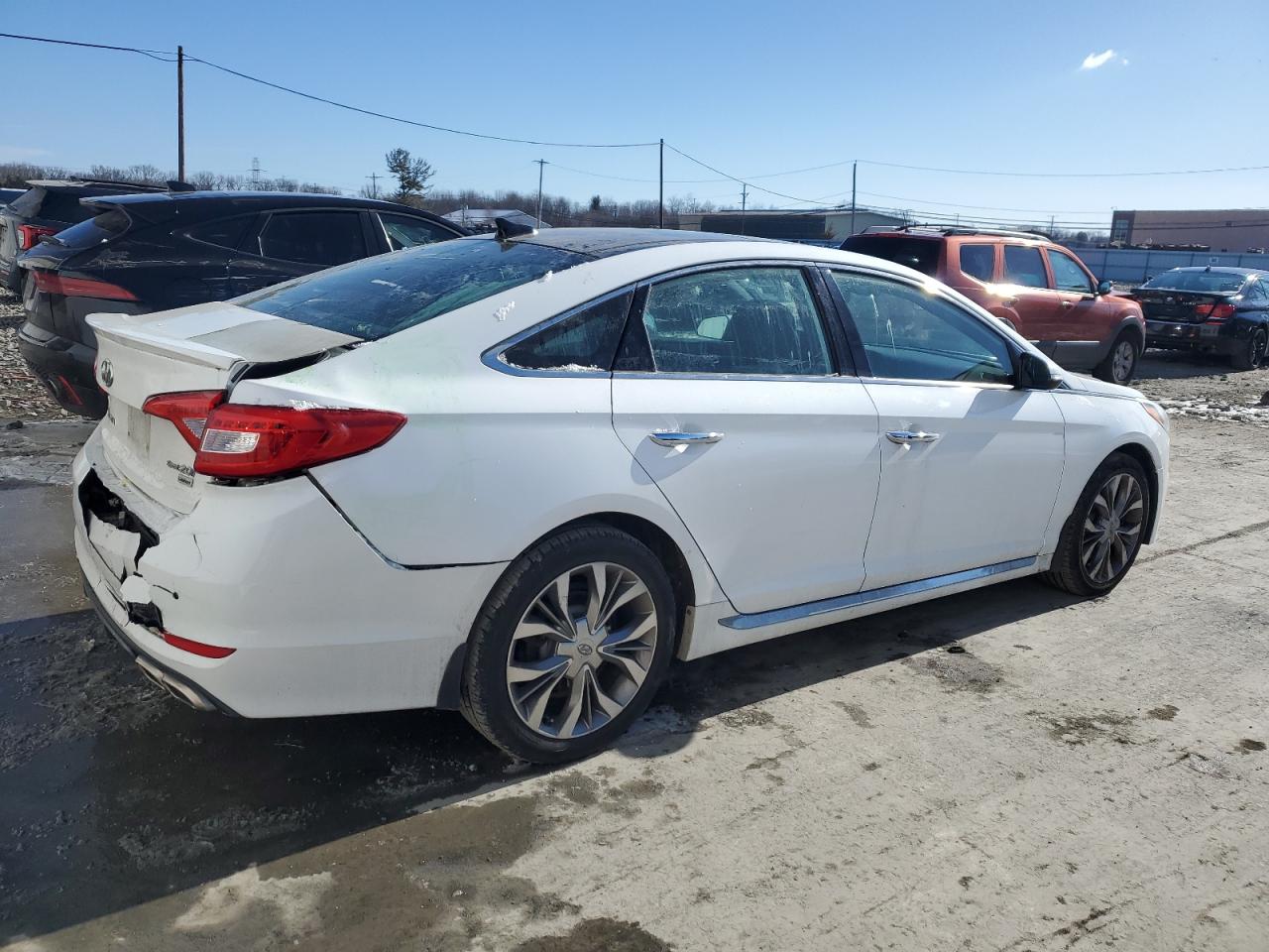 2015 Hyundai Sonata - Image 3