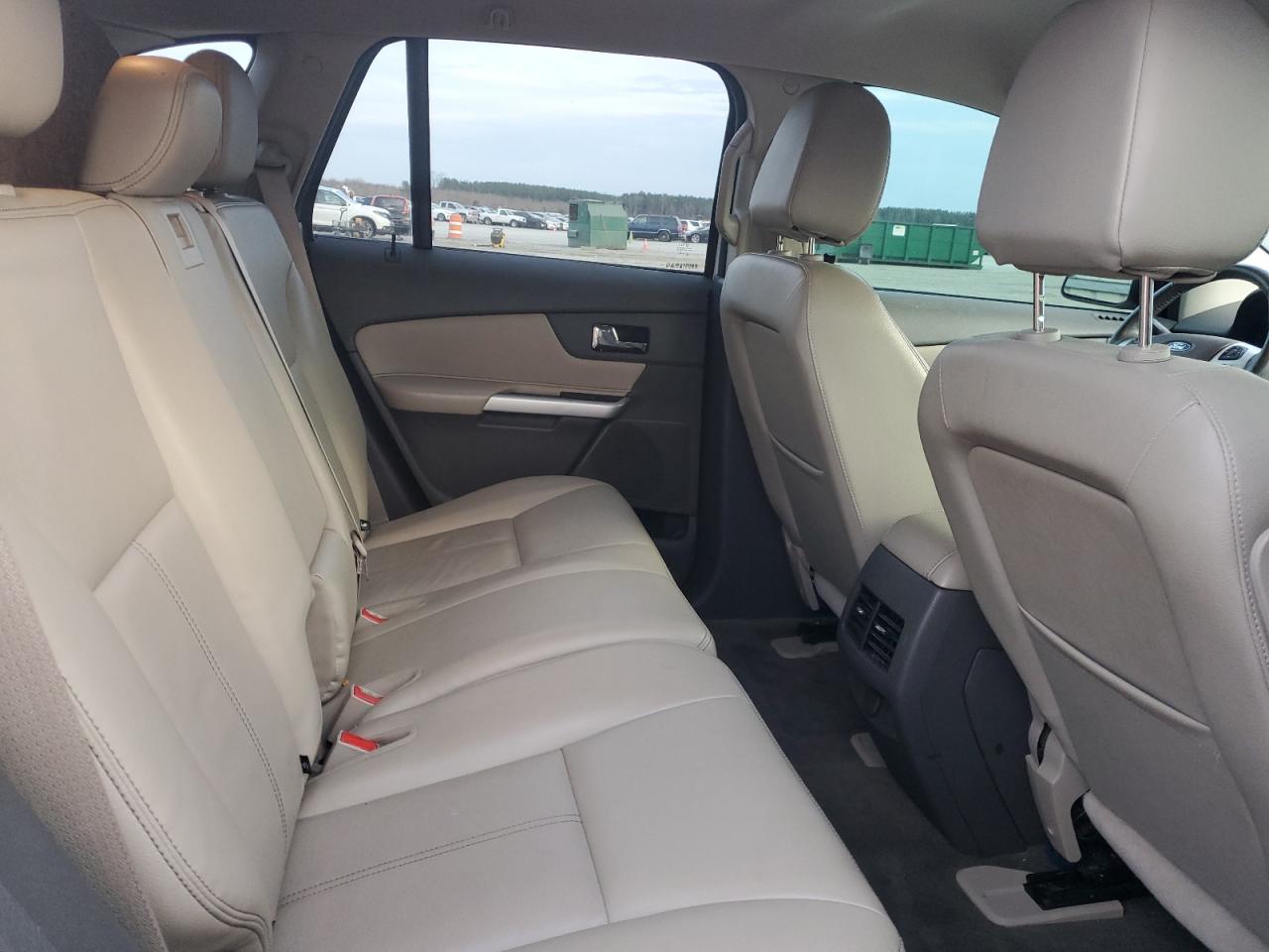 2013 Ford Edge - Image 10