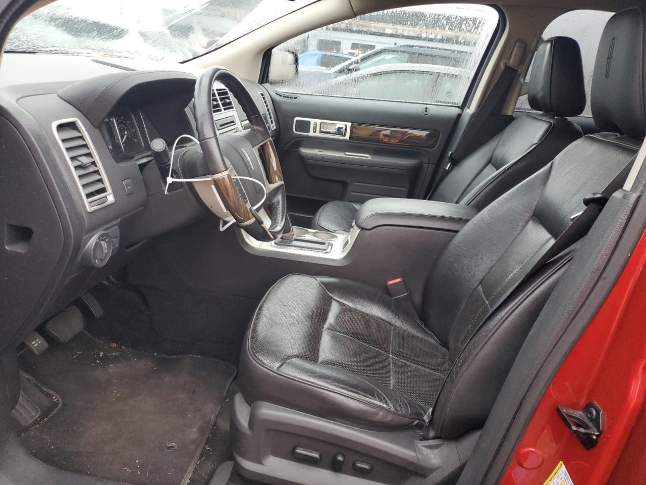 2010 Lincoln MKX - Image 7