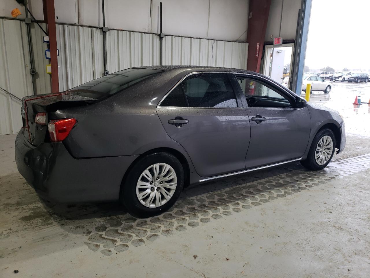 2014 Toyota Camry - Image 3