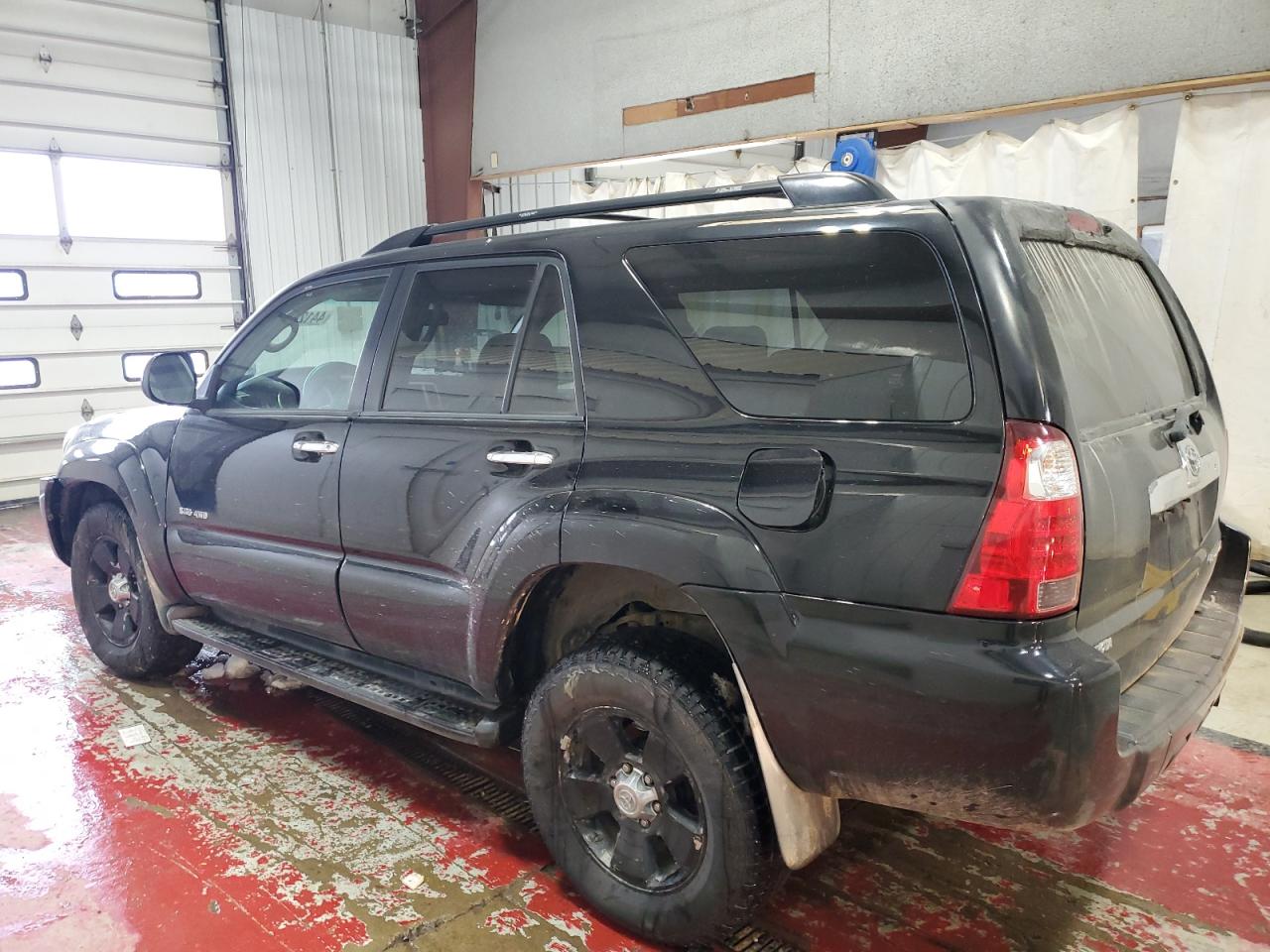 2009 Toyota 4Runner - Image 2
