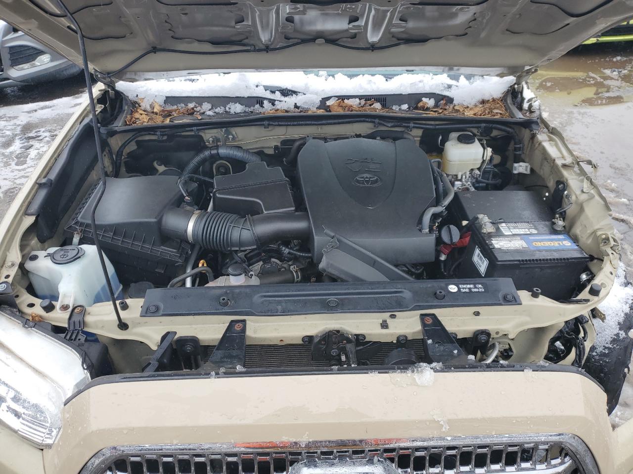 2016 Toyota Tacoma - Image 11