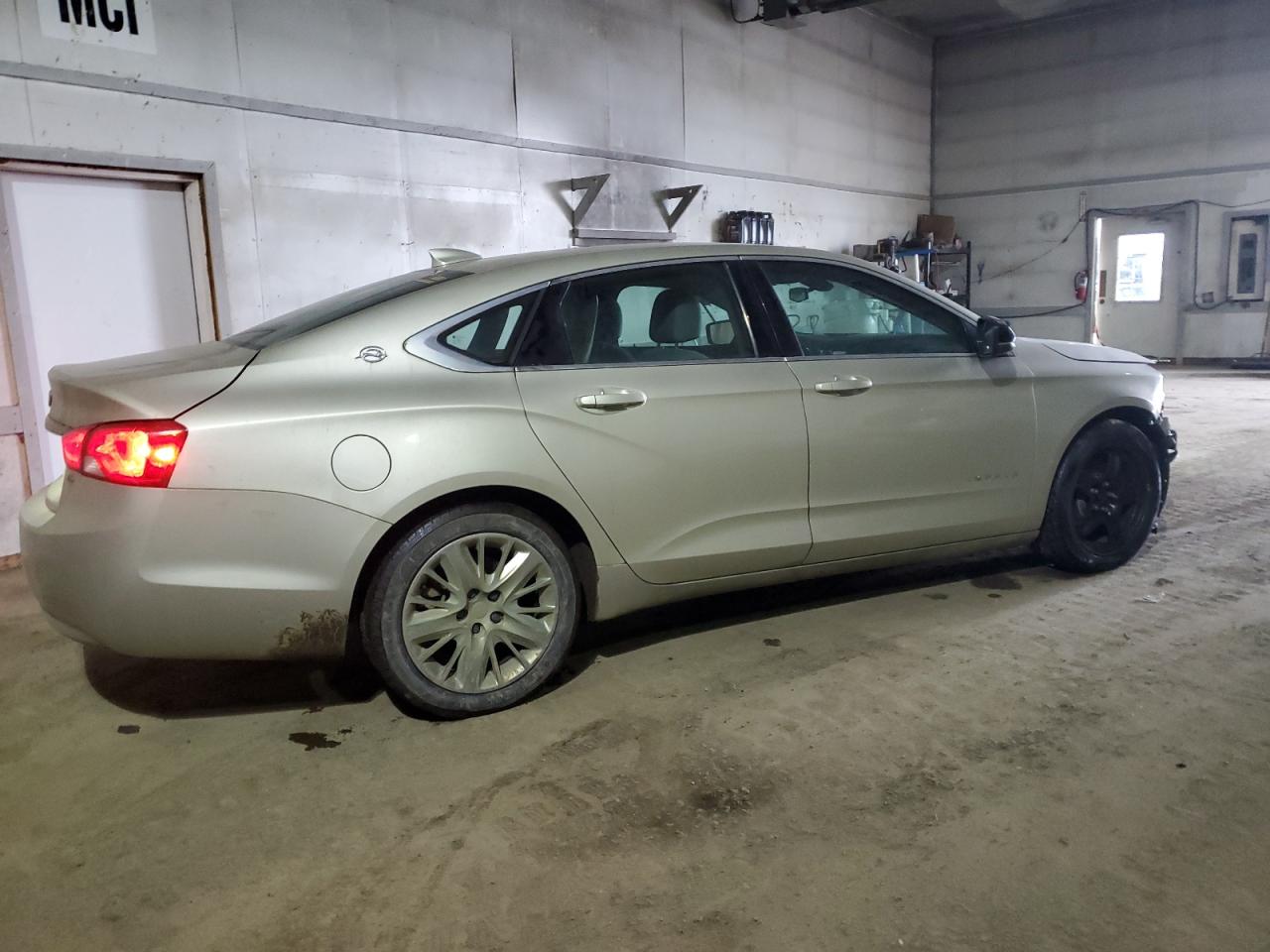 2015 Chevrolet Impala - Image 3