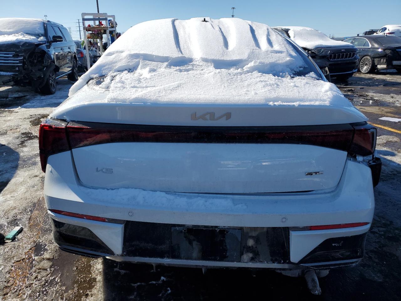 2025 Kia K5 - Image 6