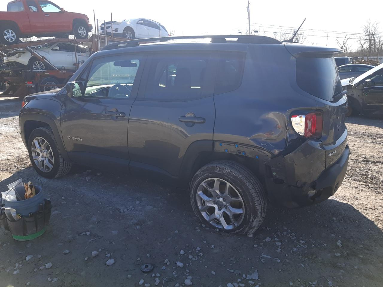 2016 Jeep Renegade - Image 2