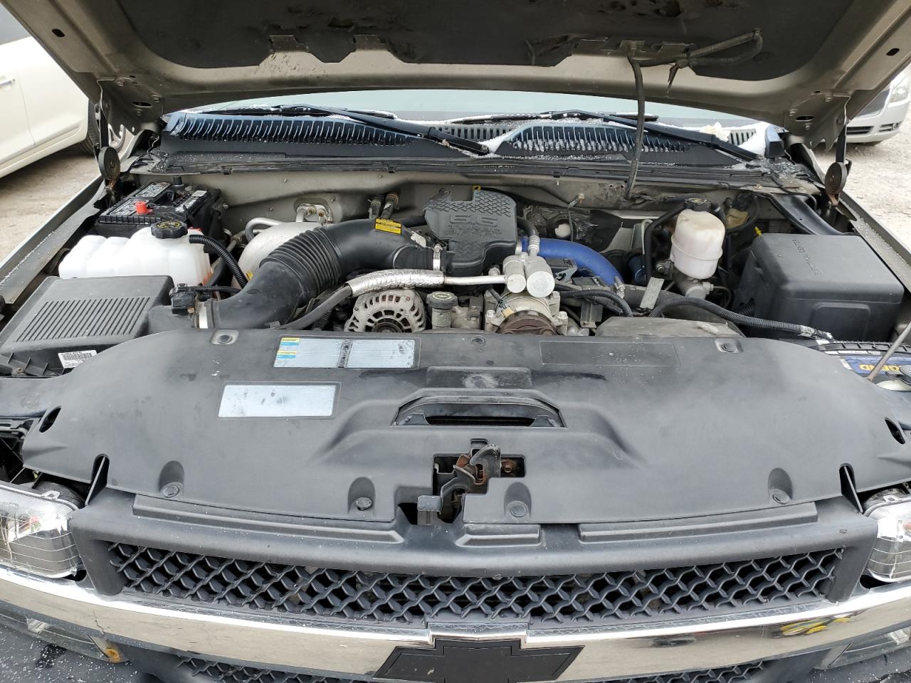 2002 Chevrolet Silverado - Image 11