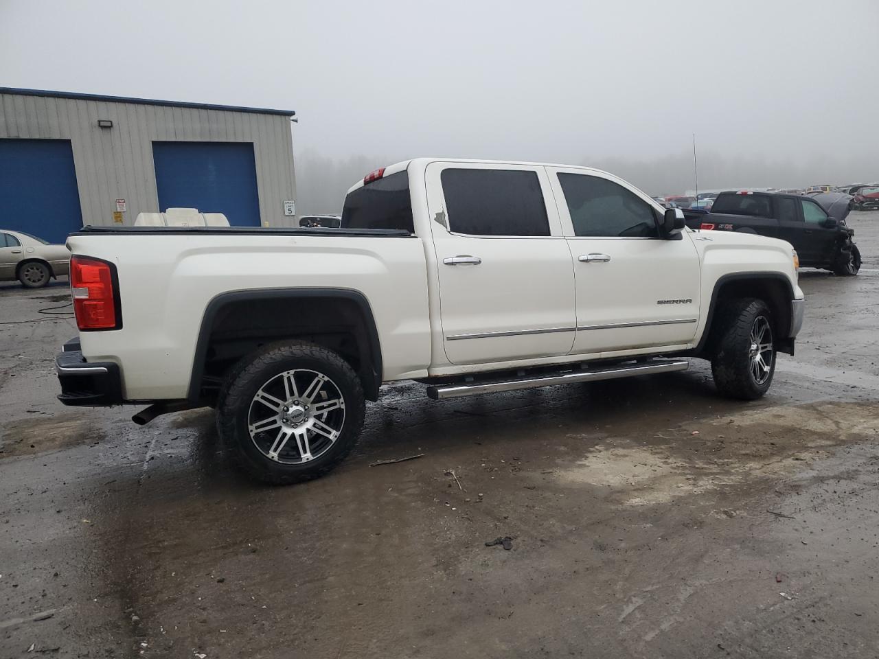 2014 GMC Sierra - Image 3