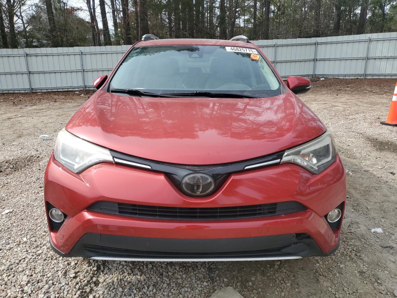 2016 Toyota RAV 4 - Image 5