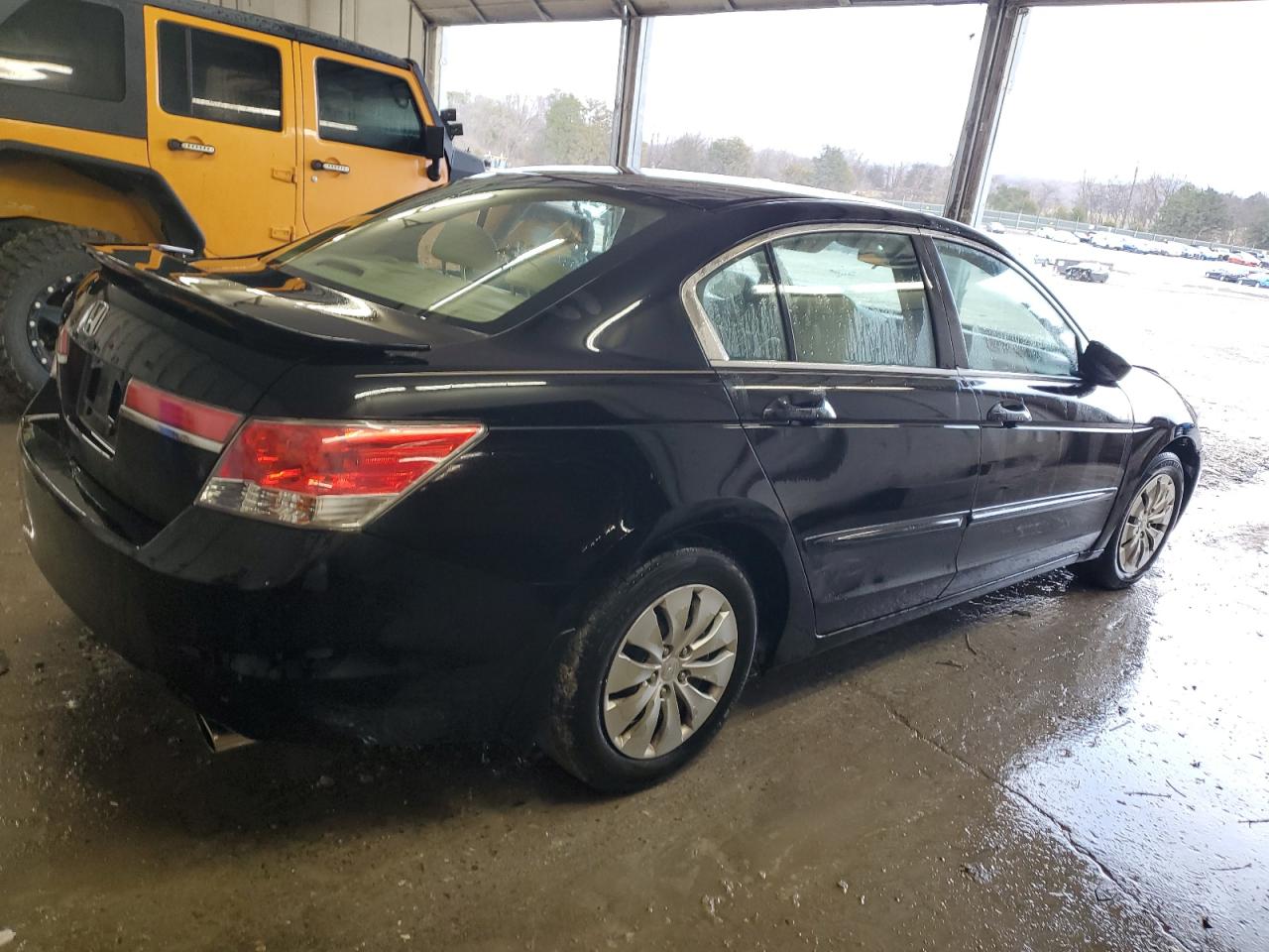 2011 Honda Accord - Image 3