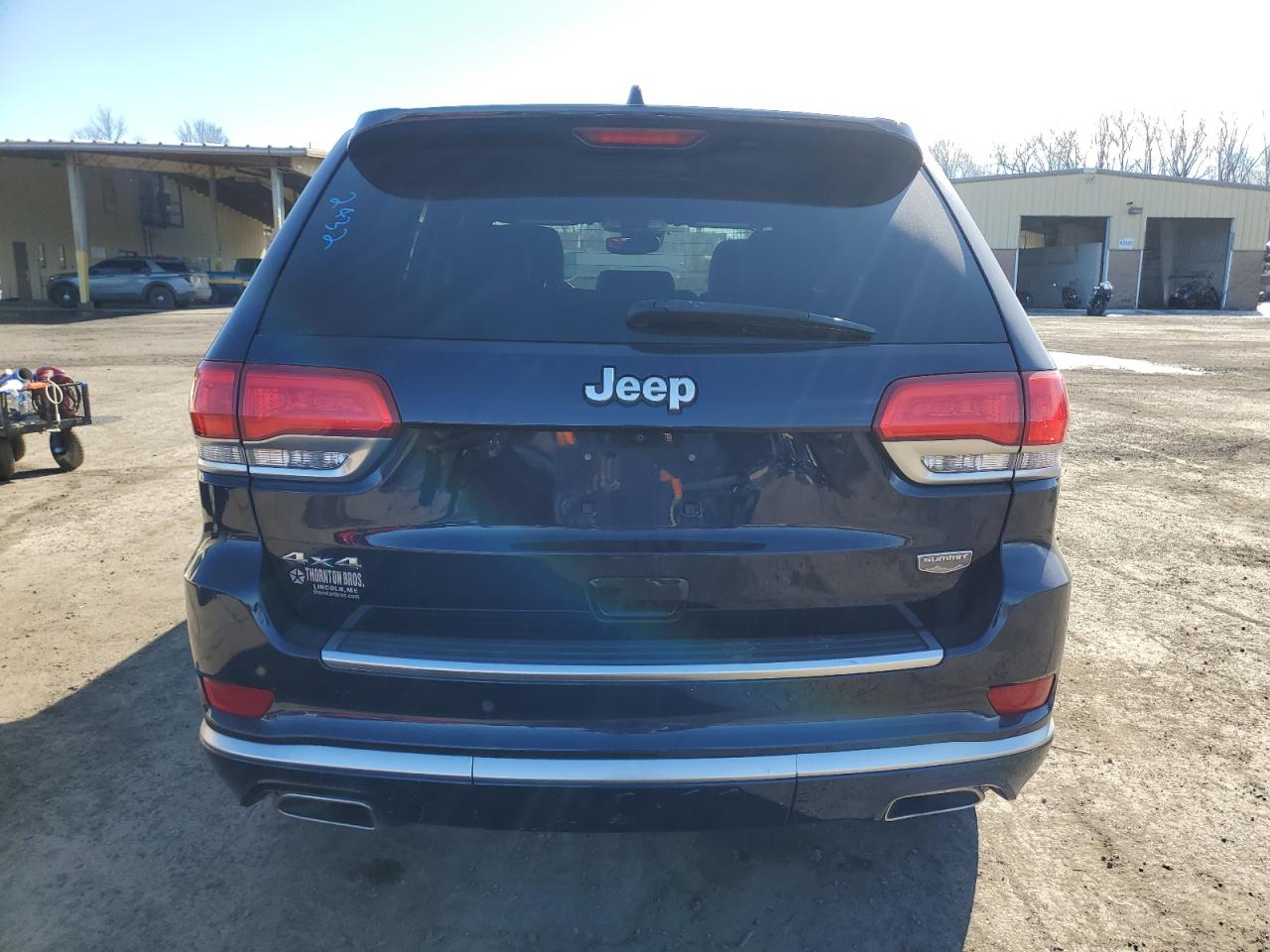 2018 Jeep Grand Cherokee - Image 6