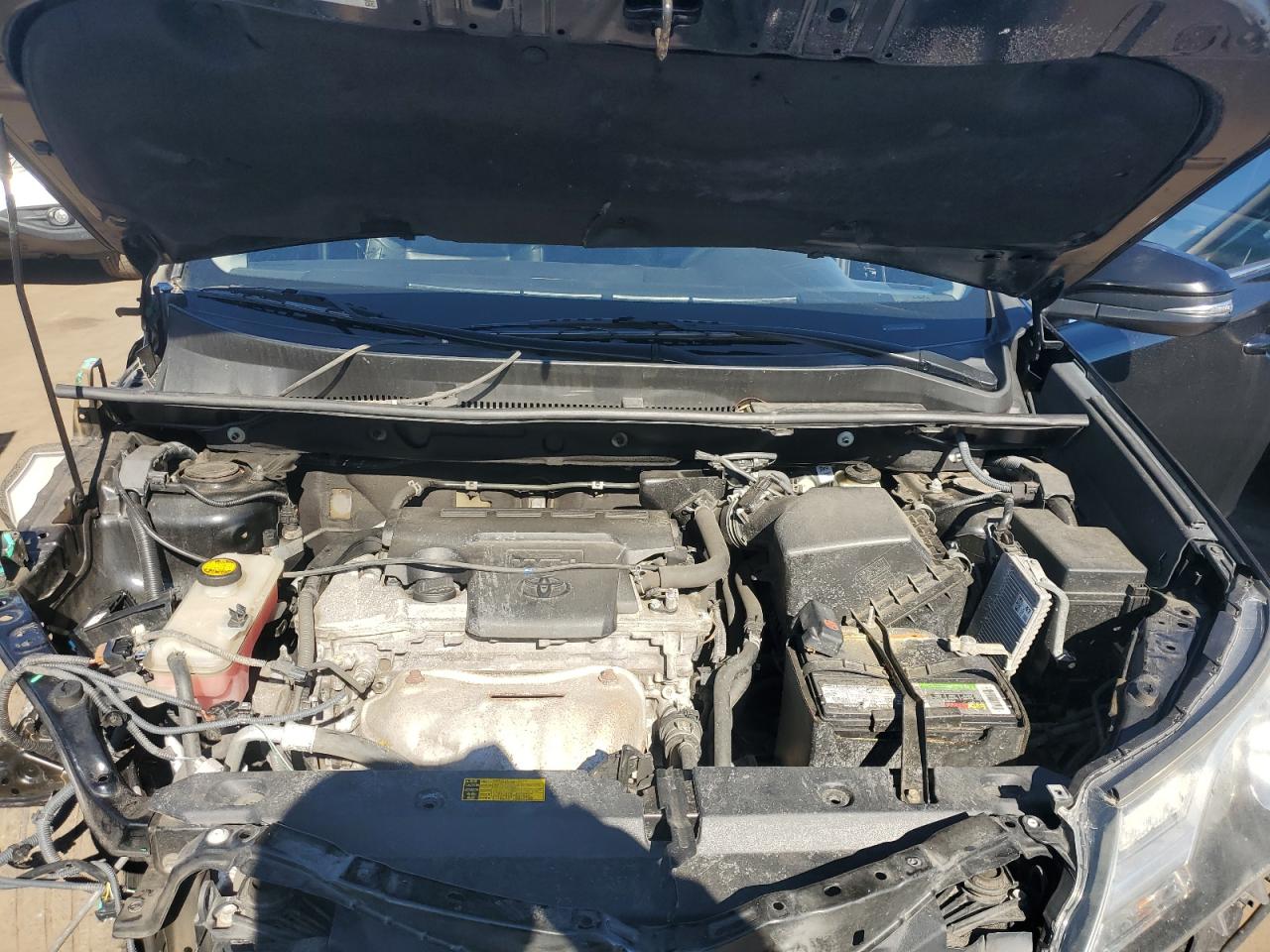 2015 Toyota RAV 4 - Image 11