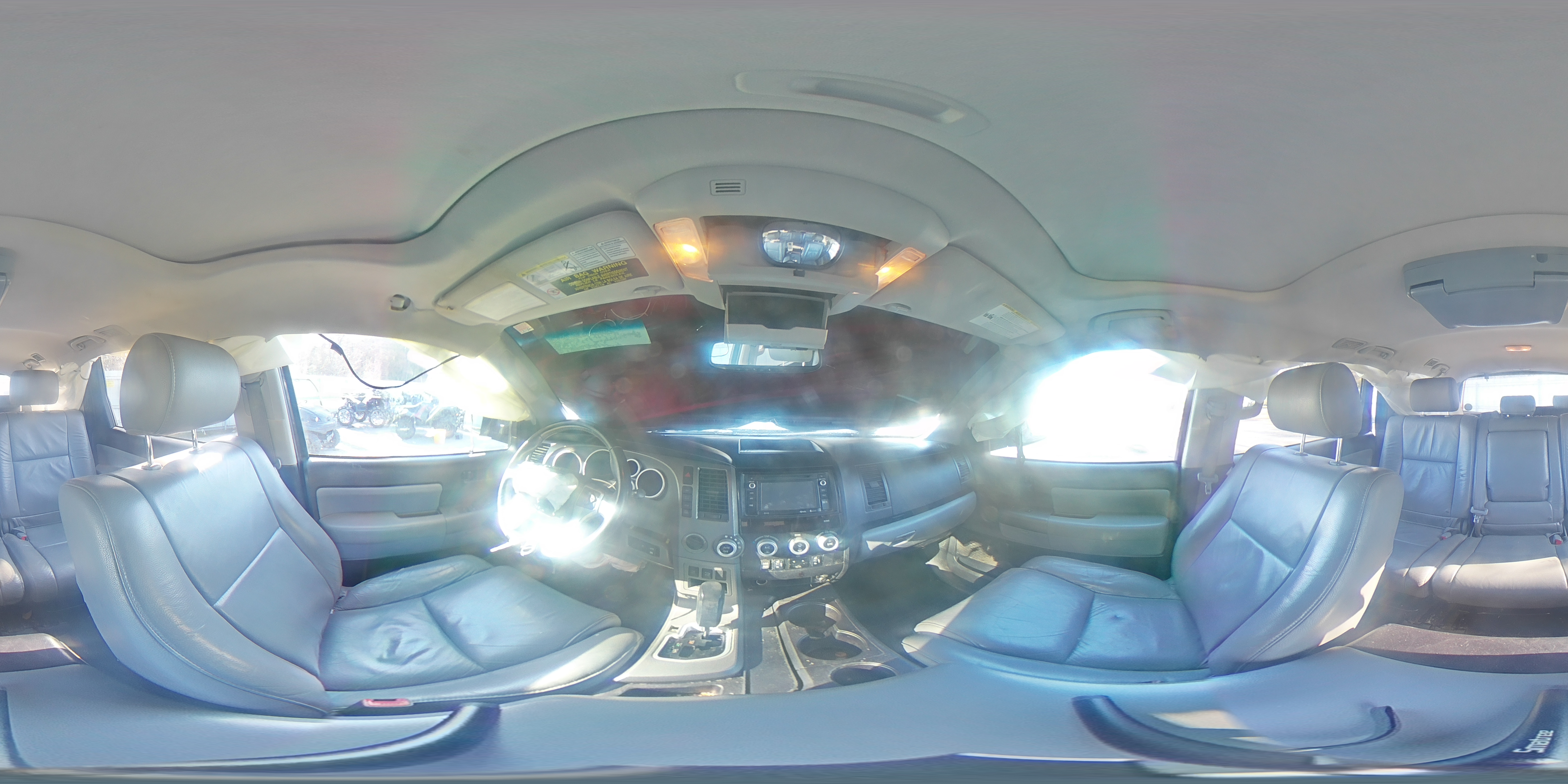 2016 Toyota Sequoia - Image 14