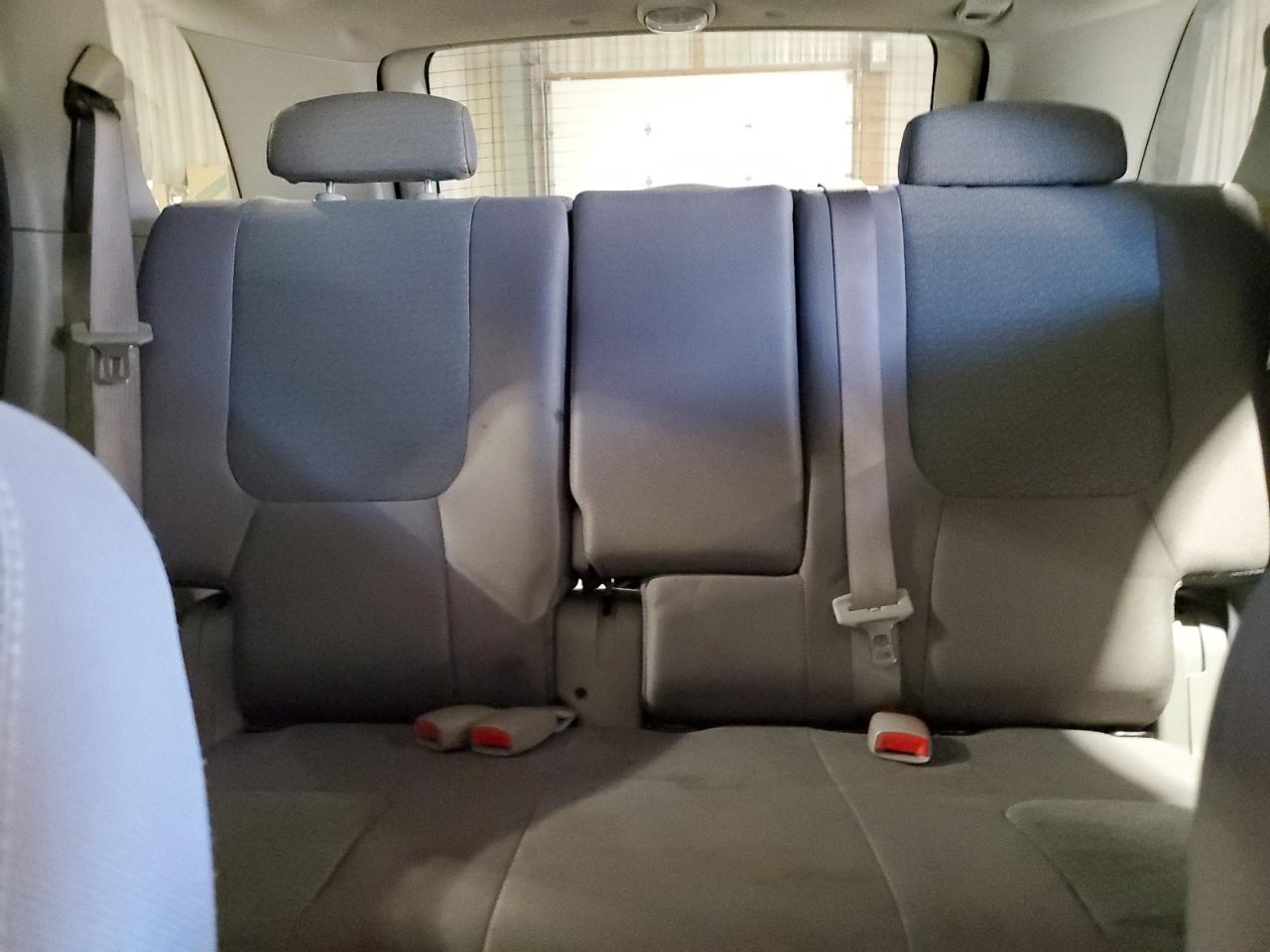 2008 Chevrolet Equinox - Image 10
