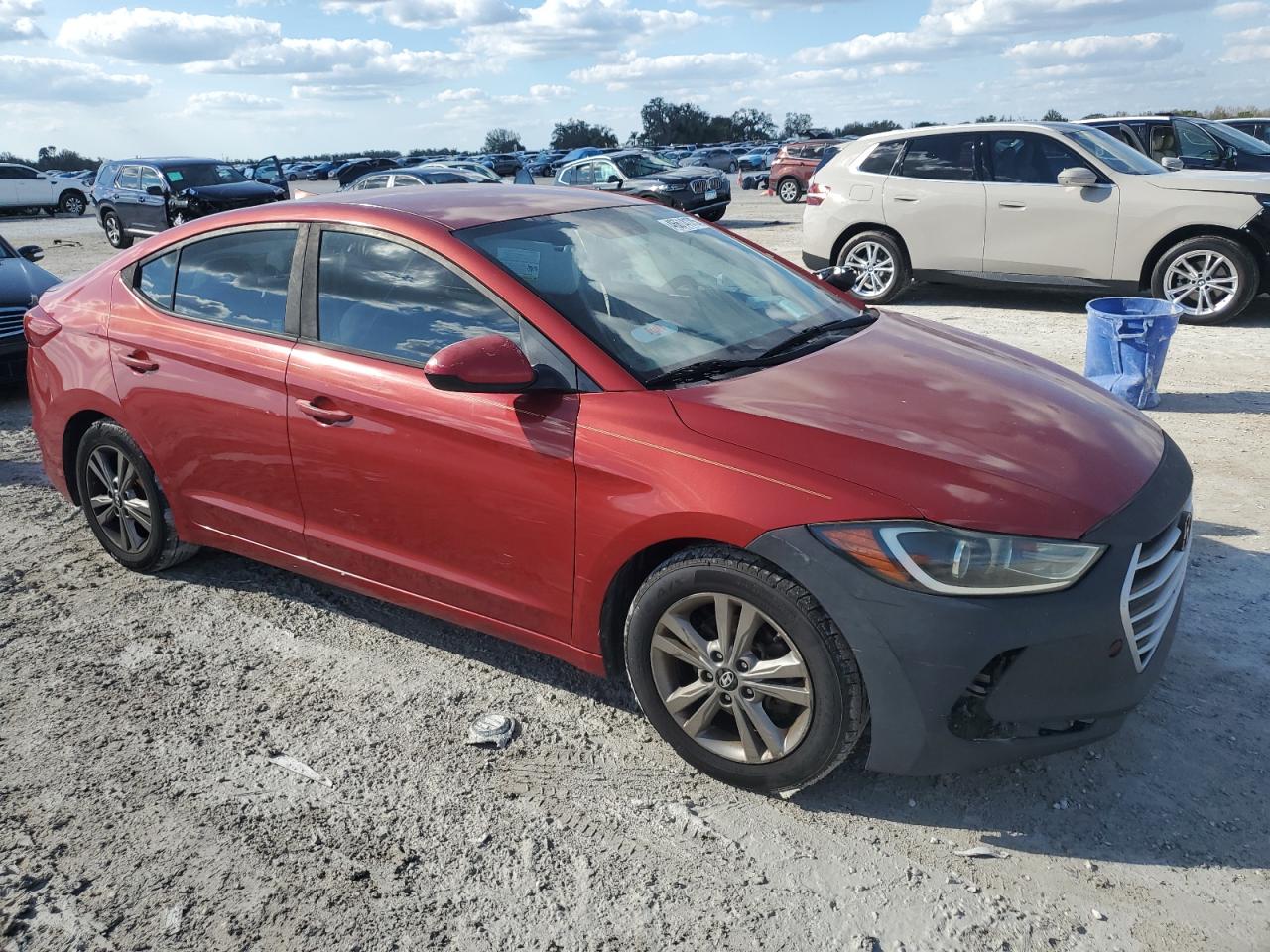 2017 Hyundai Elantra - Image 4