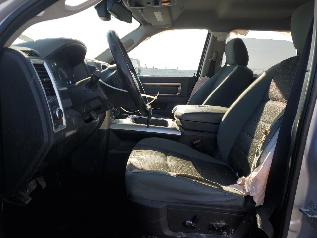 2017 RAM 1500 - Image 7