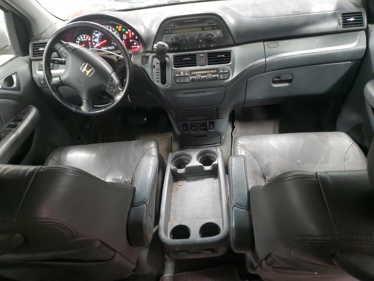 2006 Honda Odyssey - Image 8