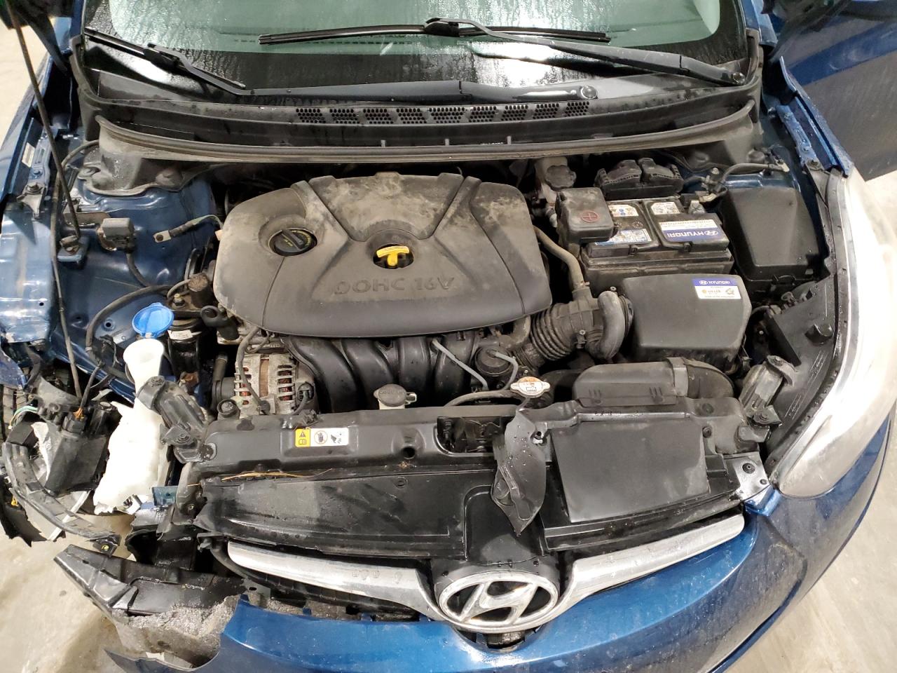 2014 Hyundai Elantra - Image 11