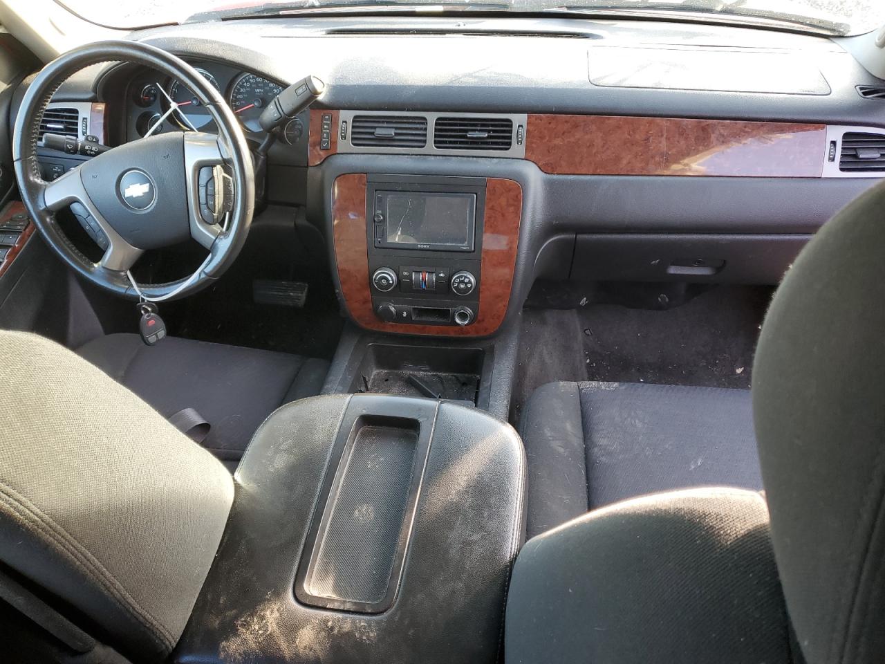 2012 Chevrolet Avalanche - Image 8