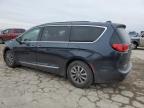 2020 Chrysler Pacifica Touring L Plus на продаже в Indianapolis, IN - Front End