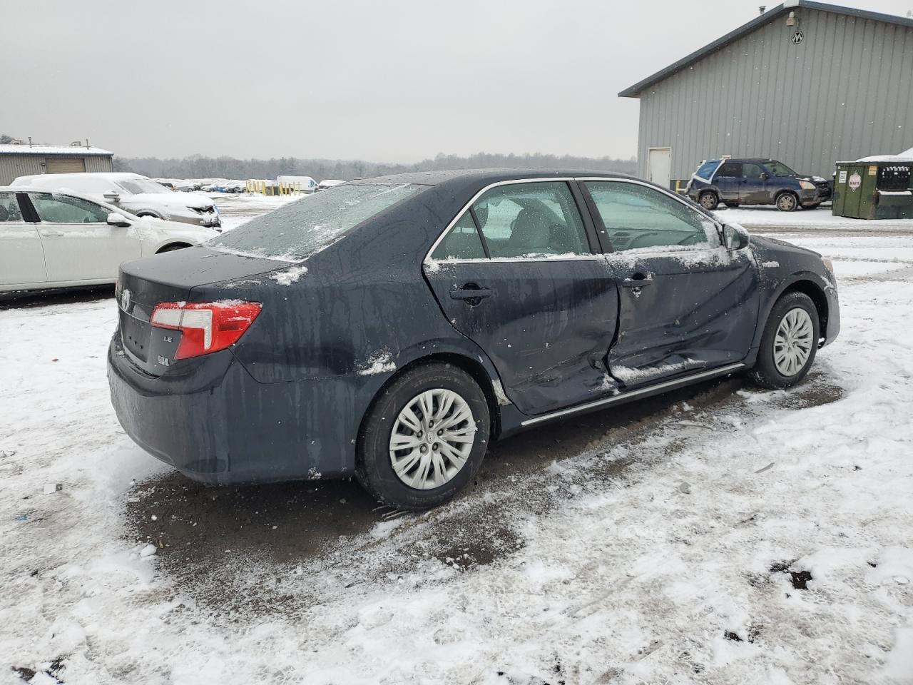 2014 Toyota Camry - Image 3