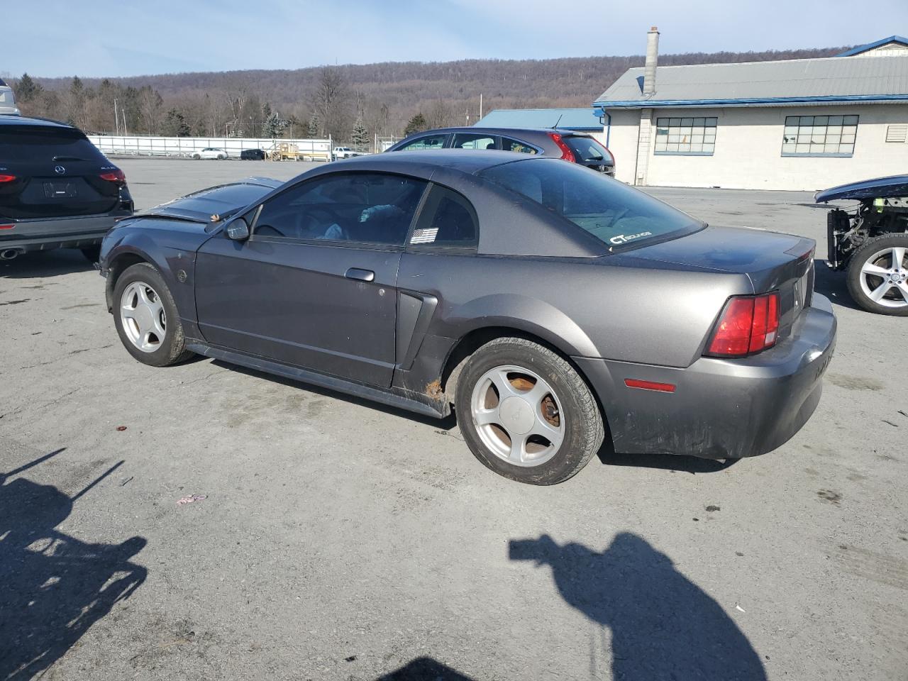 2004 Ford Mustang - Image 2