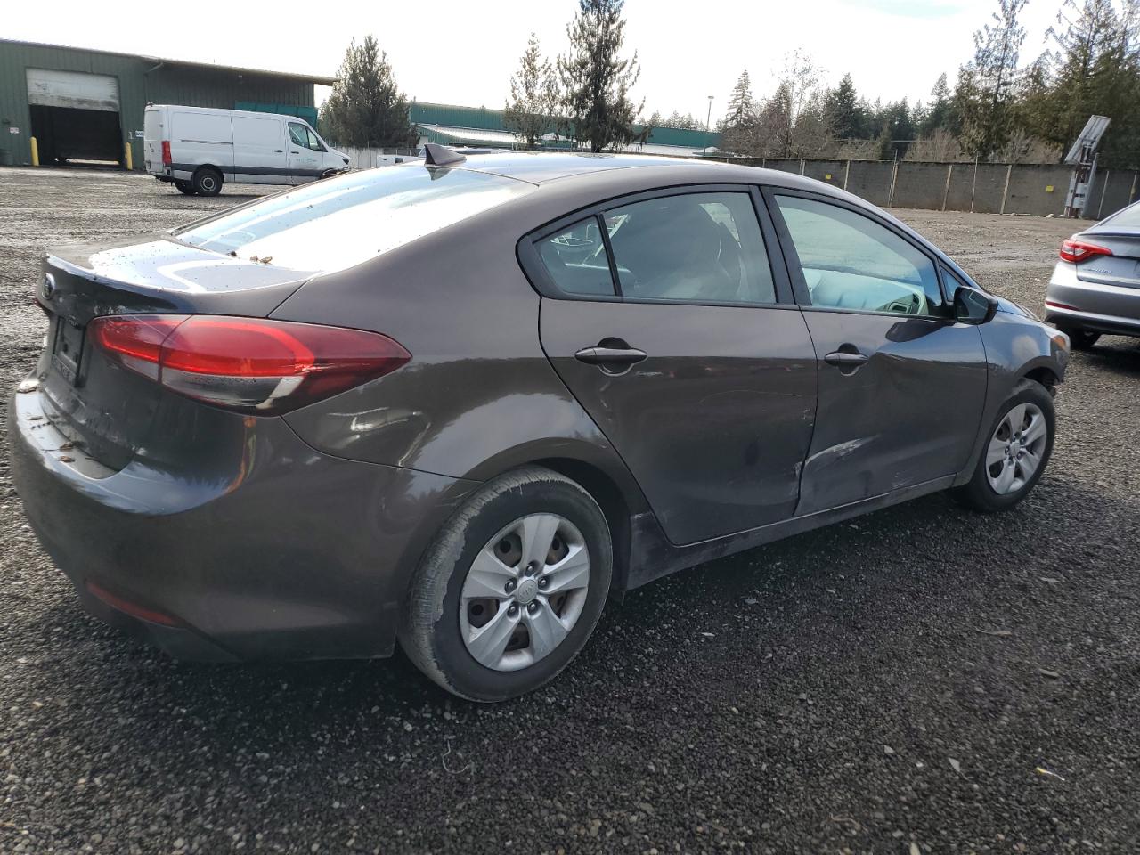 2017 Kia Forte - Image 3