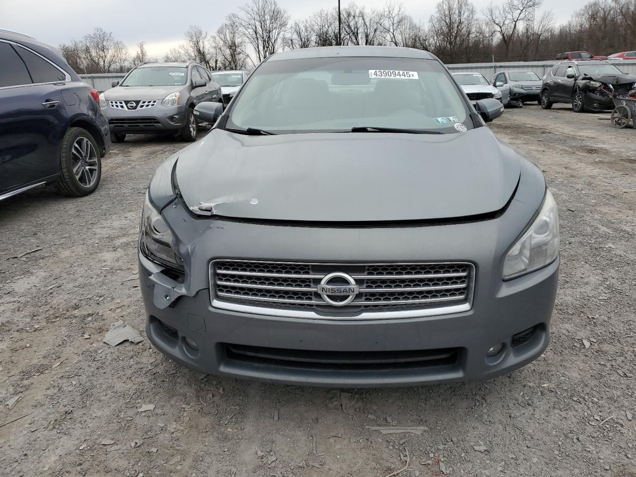 2009 Nissan Maxima - Image 5