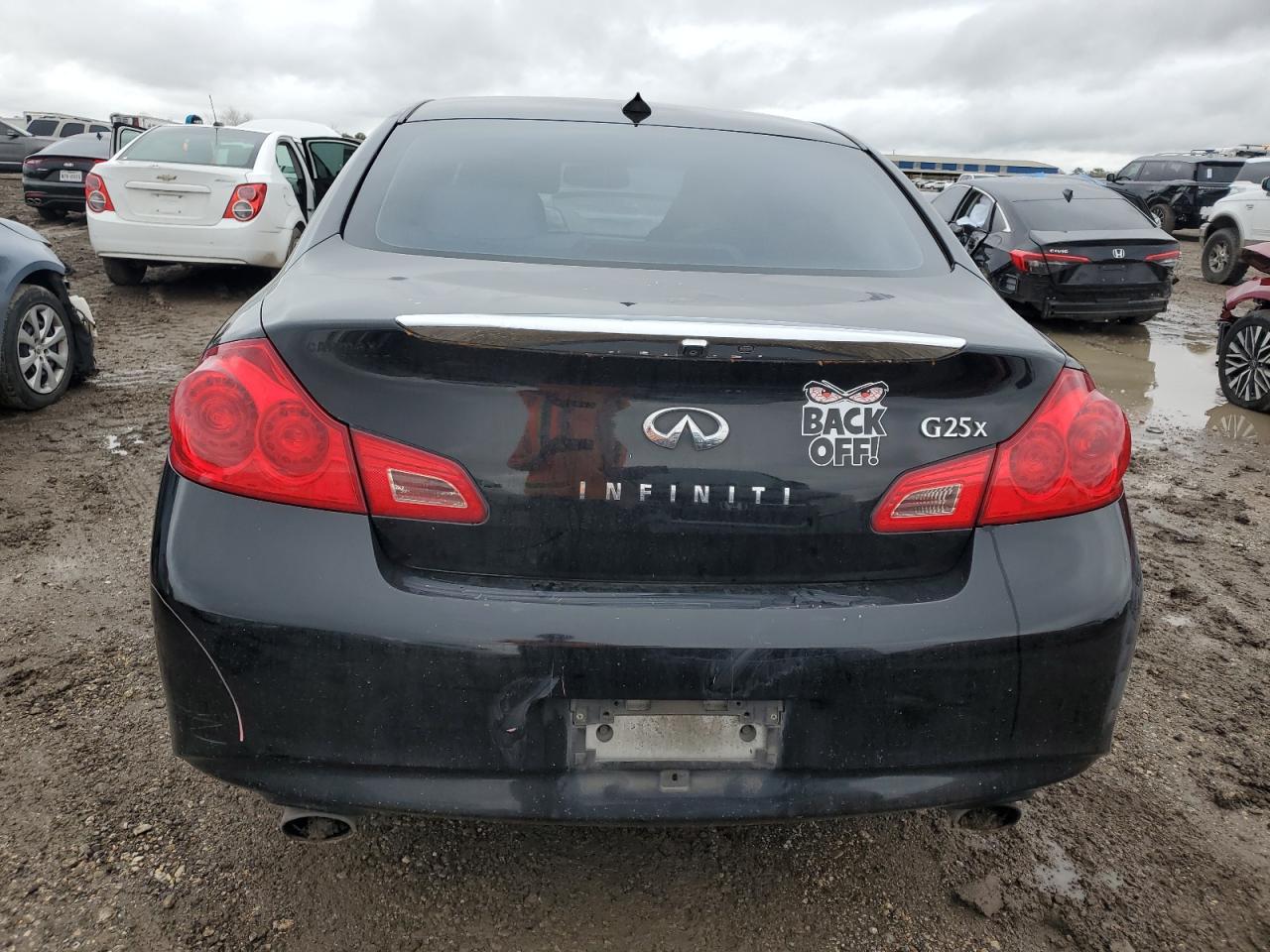 2011 Infiniti G - Image 6