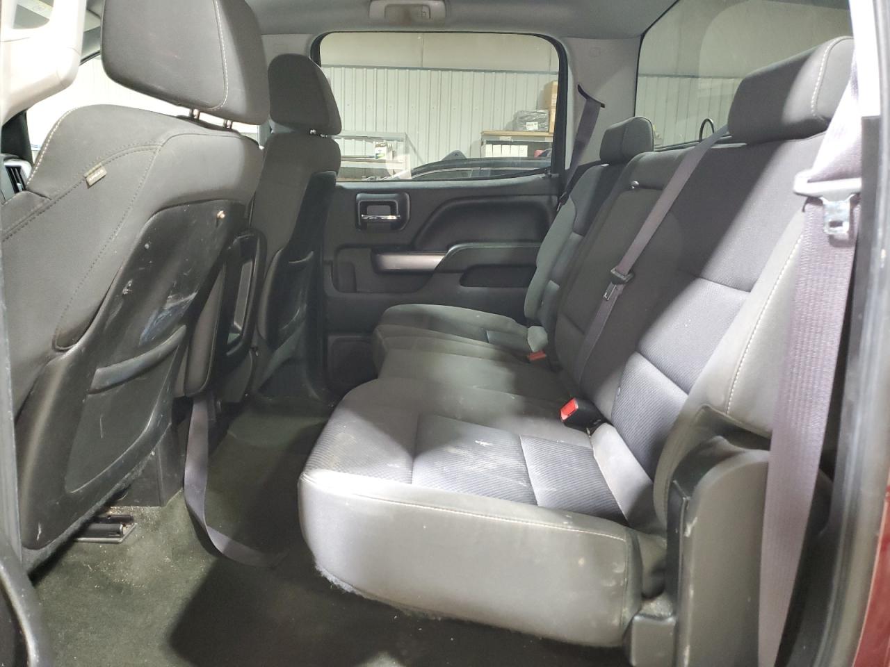 2015 Chevrolet Silverado - Image 10