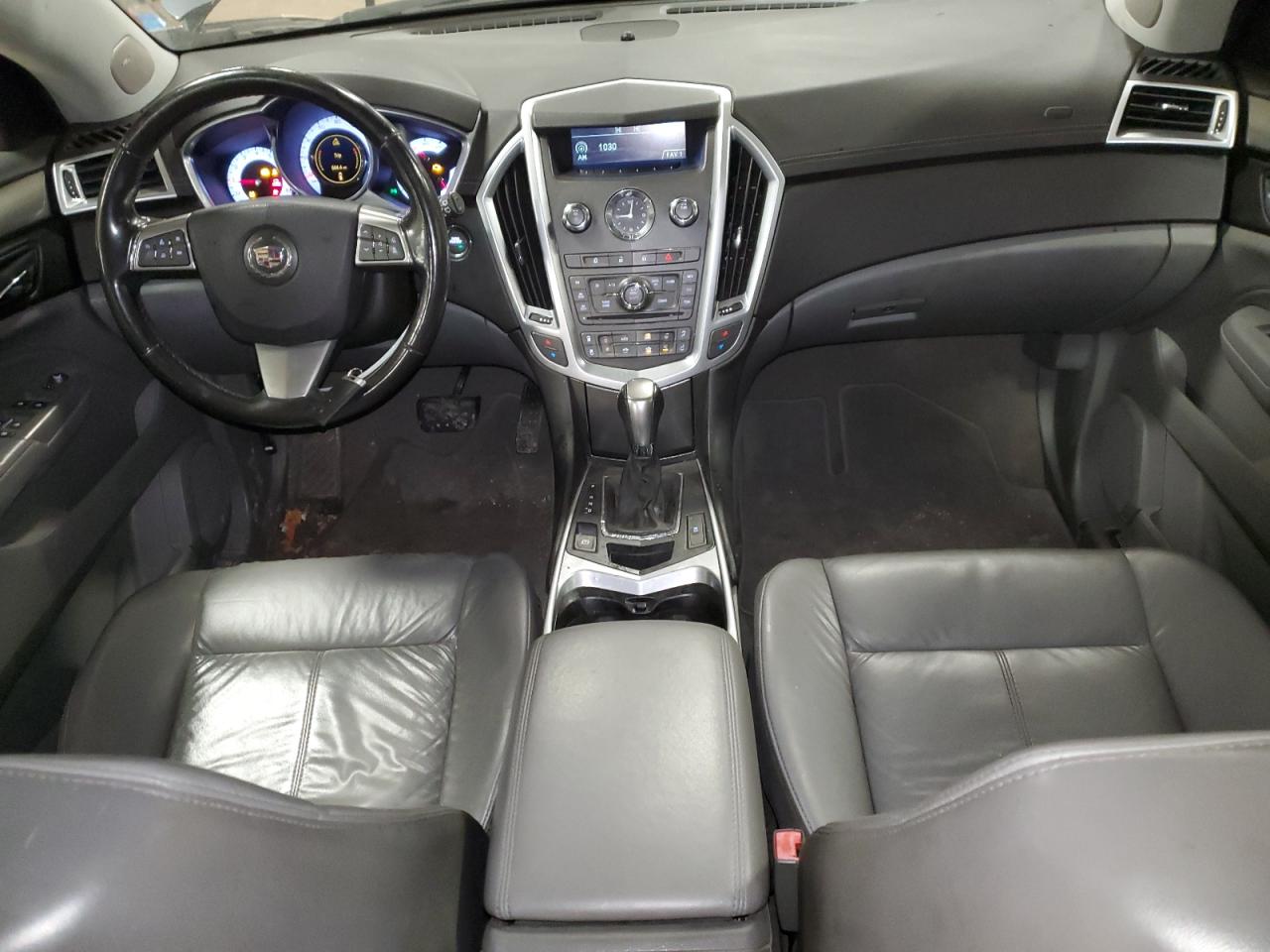 2010 Cadillac SRX - Image 8